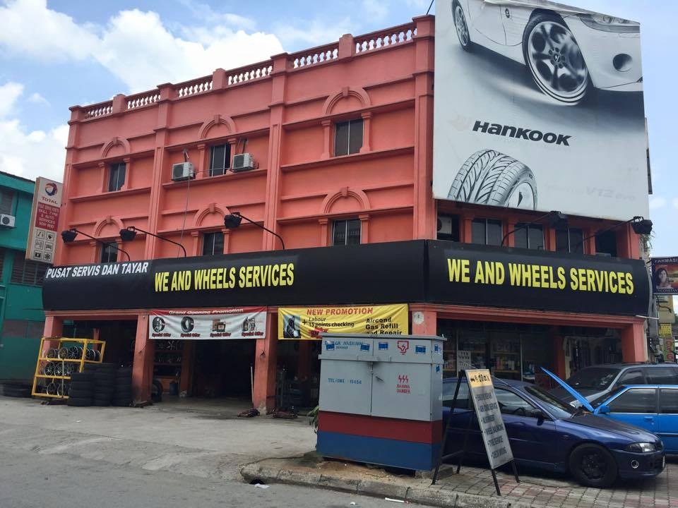 WE AND WHEELS SERVICES